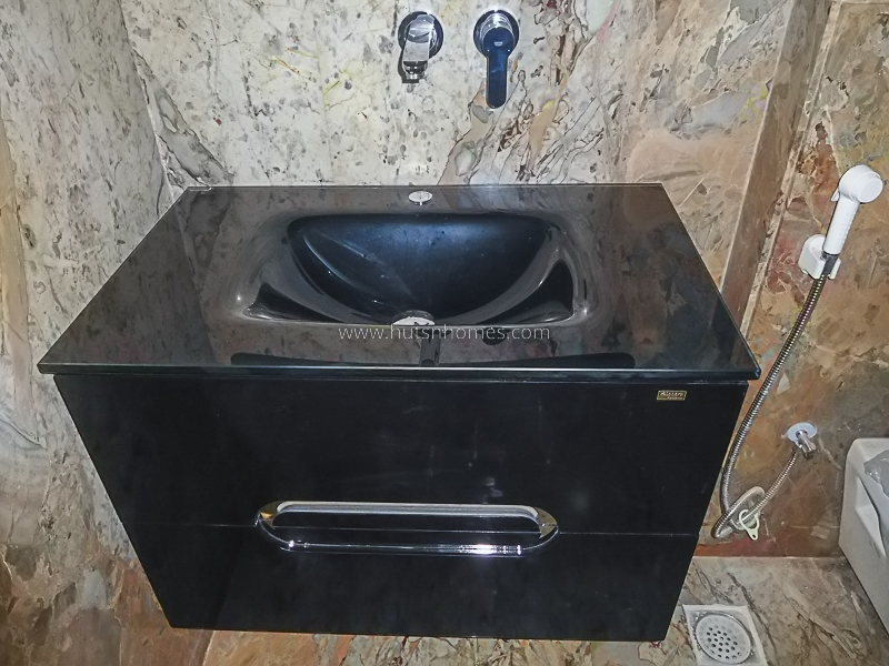 4 BHK Flat For Rent in Vasant Vihar