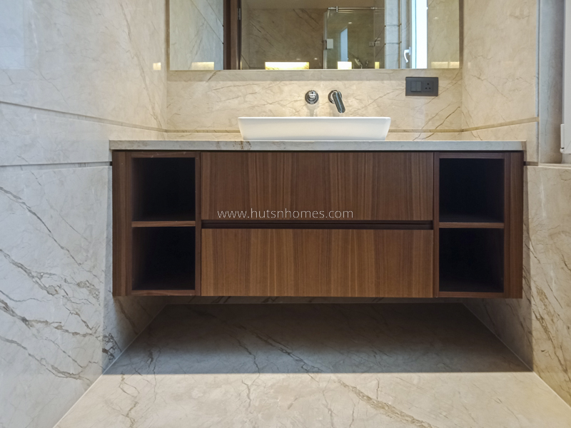 4 BHK Flat For Rent in Safdarjung Development Area