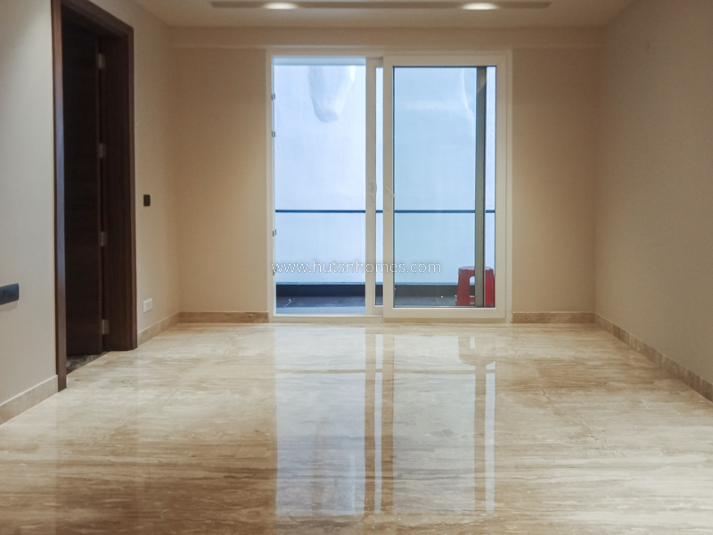 4 BHK Flat For Rent in Safdarjung Development Area