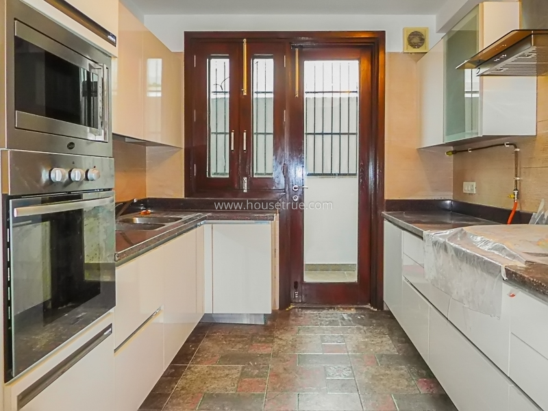 4 BHK Builder Floor For Rent in Safdarjung Development Area