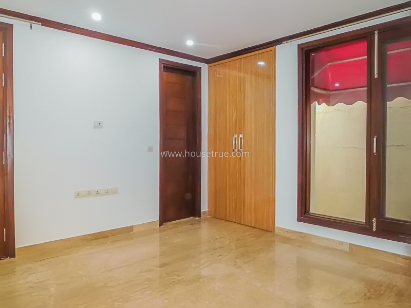 4 BHK Builder Floor For Rent in Safdarjung Development Area