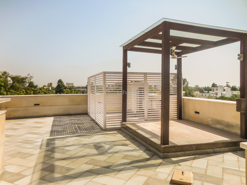 3 BHK Flat For Rent in West End Colony