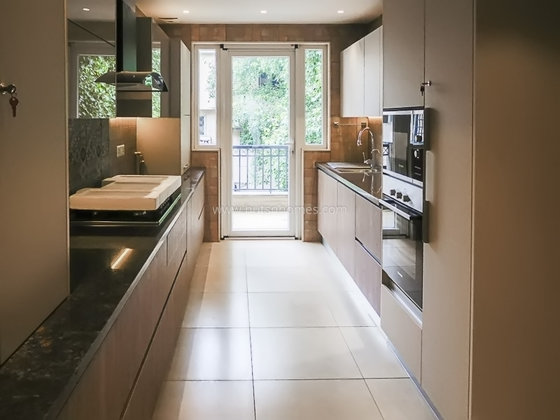 3 BHK Flat For Rent in Defence Colony