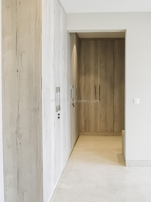 3 BHK Flat For Rent in Defence Colony