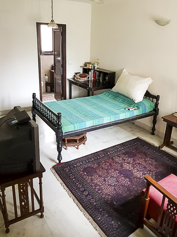 4 BHK Flat For Rent in Greater Kailash Enclave 1