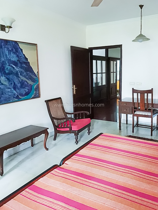 4 BHK Flat For Rent in Greater Kailash Enclave 1