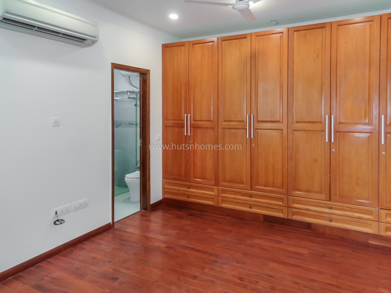 4 BHK Builder Floor For Rent in Anand Niketan