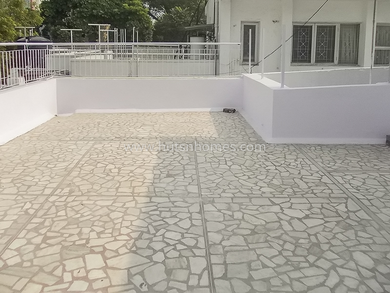 4 BHK Duplex For Rent in Chanakyapuri