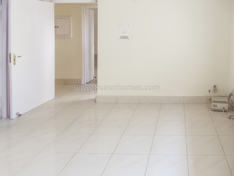 4 BHK Duplex For Rent in Chanakyapuri