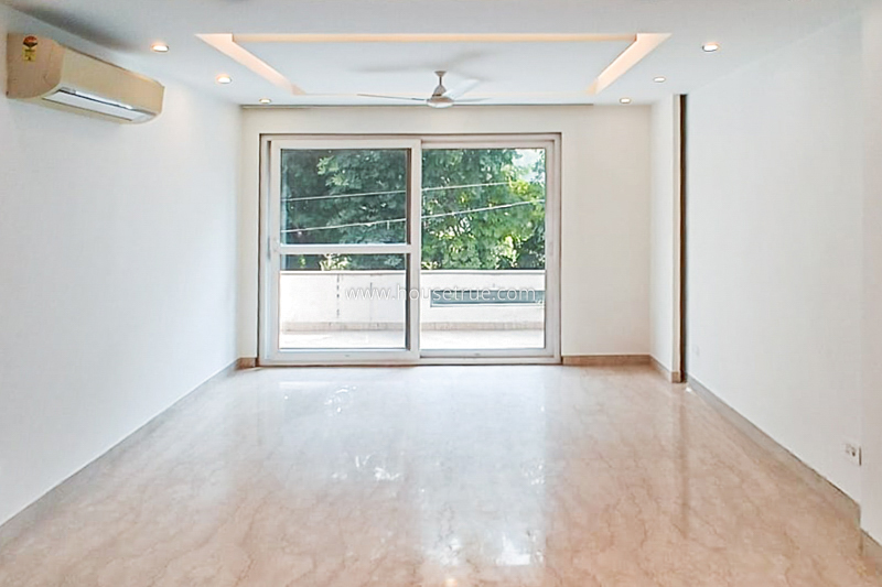 3 BHK Flat For Rent in Defence Colony