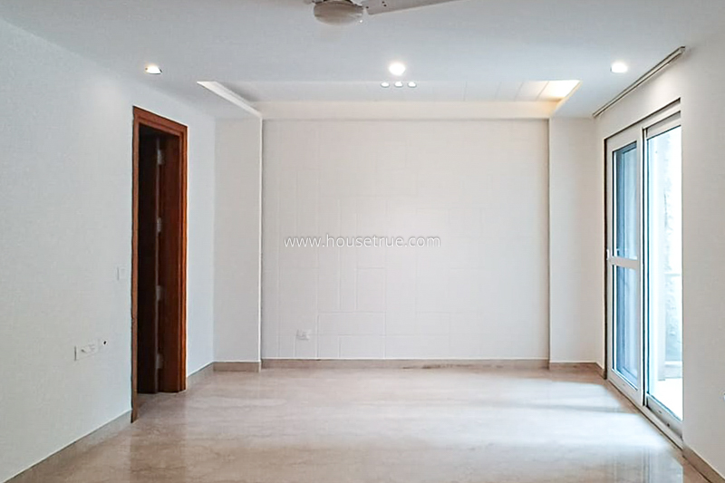 3 BHK Flat For Rent in Defence Colony
