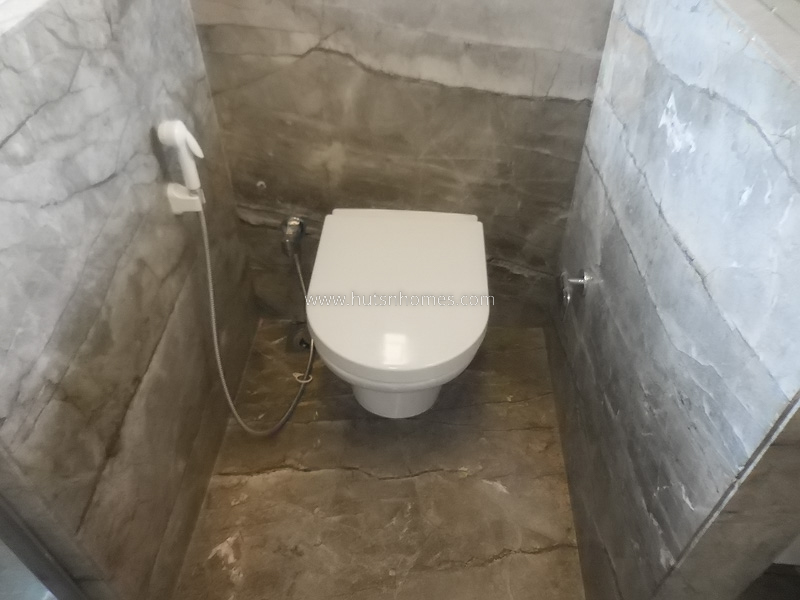 3 BHK Flat For Rent in Defence Colony