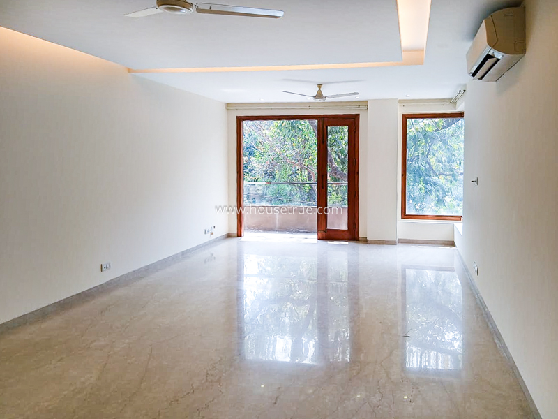 3 BHK Flat For Rent in Defence Colony