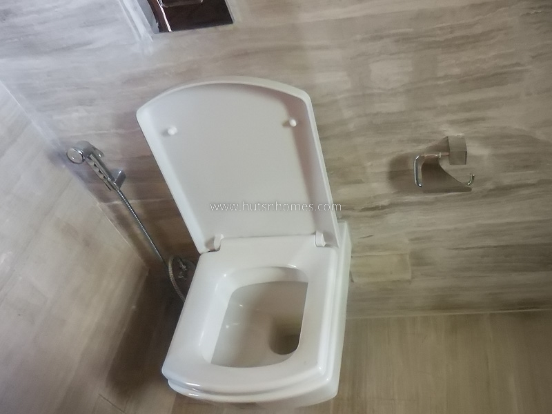 3 BHK Flat For Rent in Defence Colony