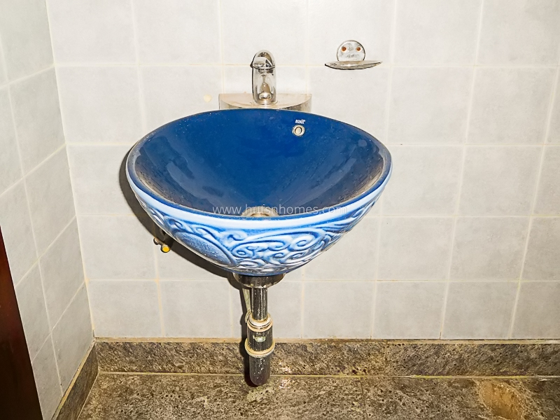 4 BHK Flat For Rent in Vasant Vihar