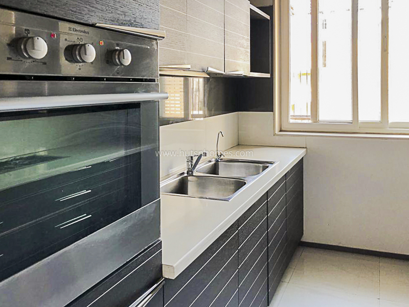 3 BHK Flat For Rent in Defence Colony