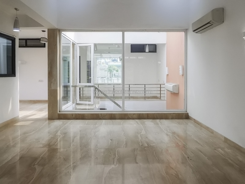 11 BHK Entire-Building For Rent in Anand Niketan