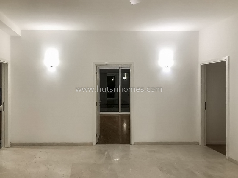 4 BHK Condo For Rent in Golf Course Road