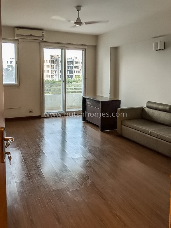 4 BHK Condo For Rent in Golf Course Road