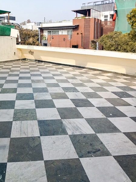 3 BHK Flat For Rent in Defence Colony