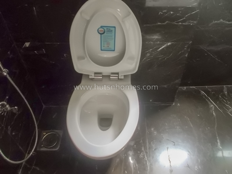 3 BHK Flat For Rent in Defence Colony