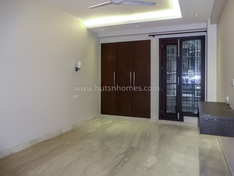 3 BHK Flat For Rent in Panchsheel Enclave
