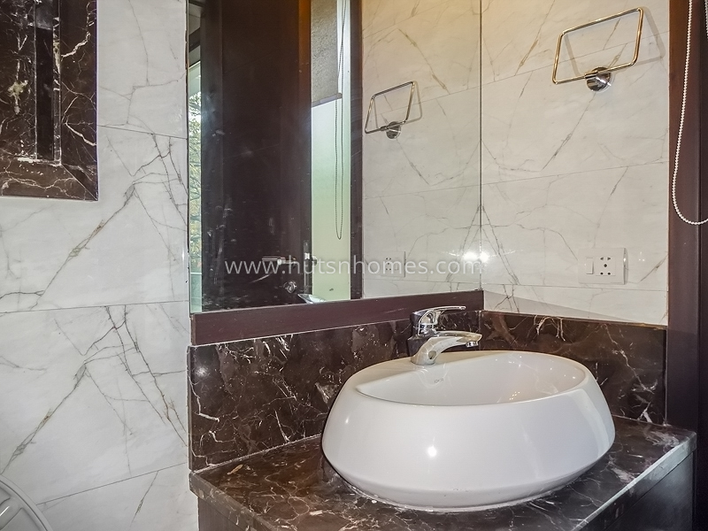 3 BHK Flat For Rent in Panchsheel Enclave