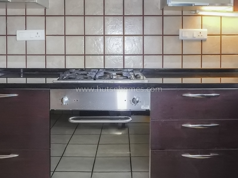 4 BHK Flat For Rent in Vasant Vihar