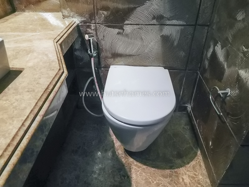 4 BHK Flat For Rent in Vasant Vihar