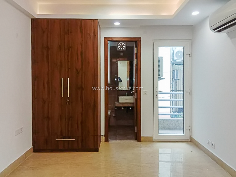 3 BHK Flat For Rent in Safdarjung Development Area