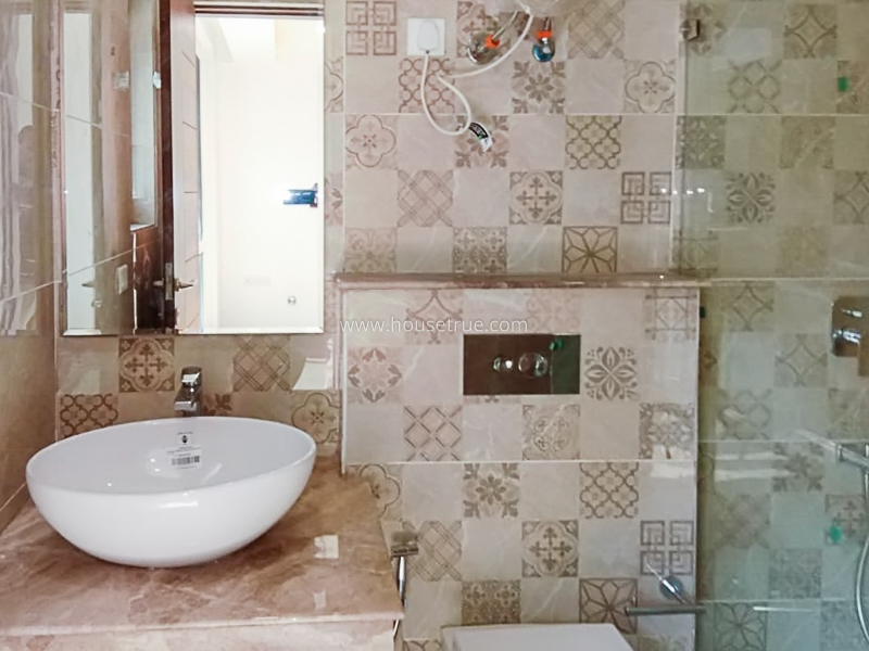 3 BHK Flat For Rent in Safdarjung Development Area