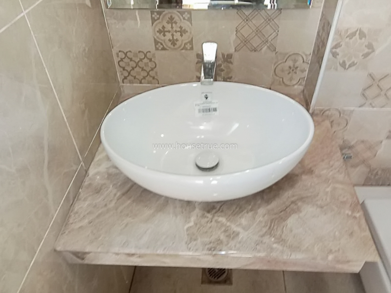 3 BHK Flat For Rent in Safdarjung Development Area
