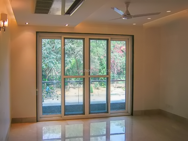 4 BHK Builder Floor For Rent in Safdarjung Development Area