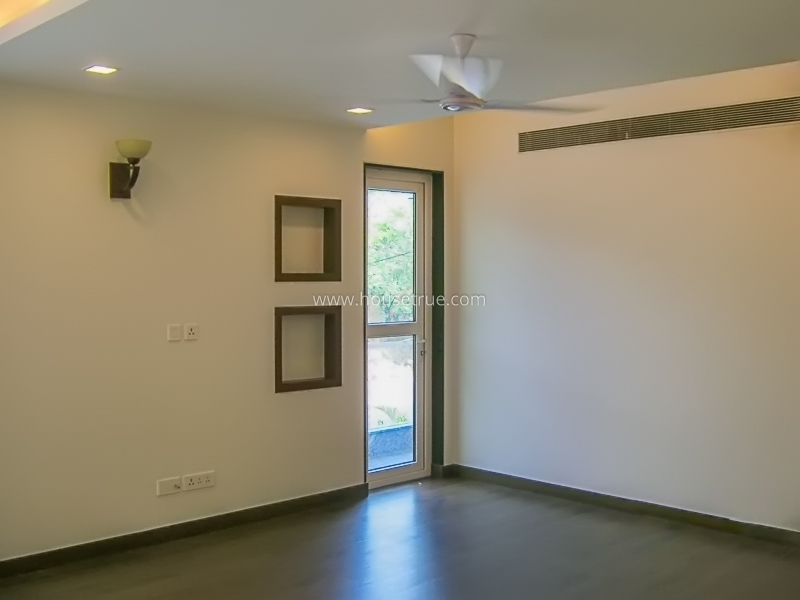 4 BHK Builder Floor For Rent in Safdarjung Development Area