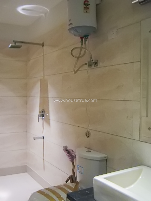 4 BHK Builder Floor For Rent in Safdarjung Development Area