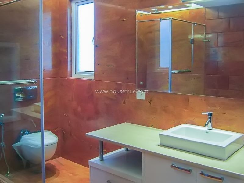 4 BHK Builder Floor For Rent in Safdarjung Development Area