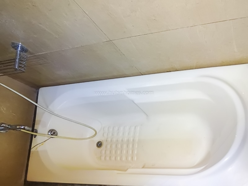 4 BHK Flat For Rent in Vasant Vihar