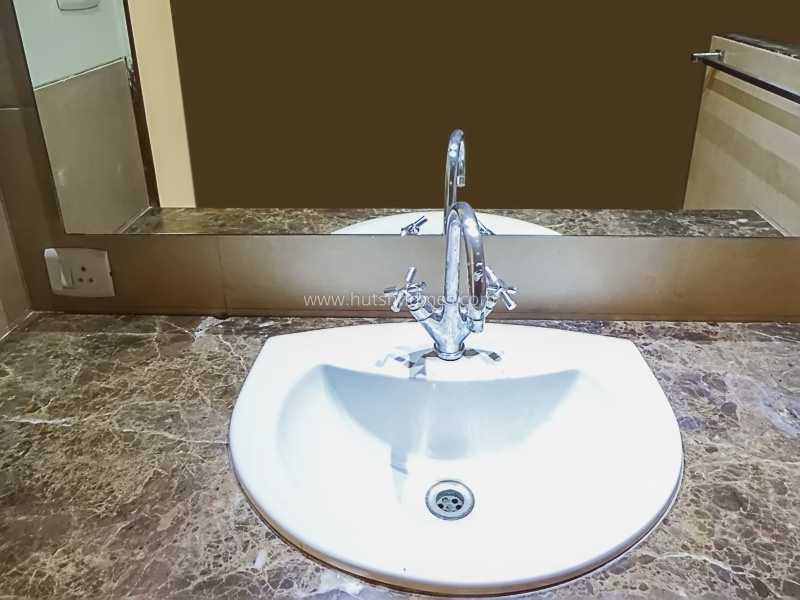 4 BHK Flat For Rent in Vasant Vihar