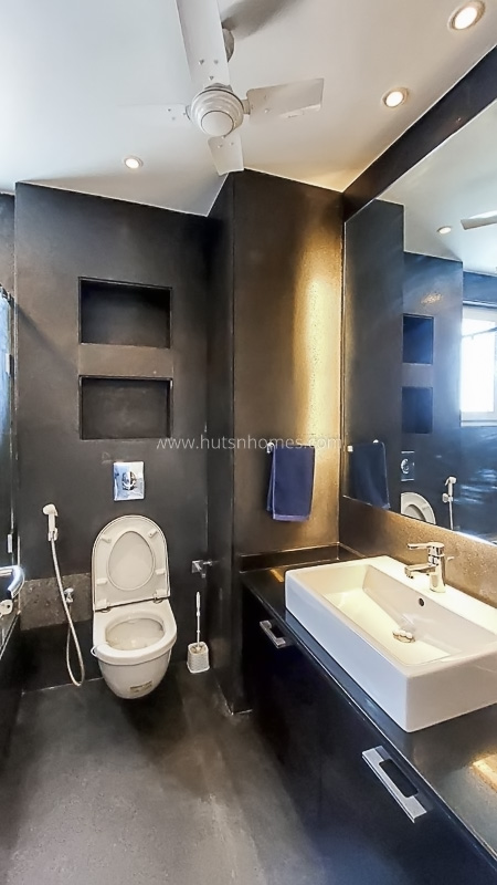 4 BHK Builder Floor For Rent in Vasant Vihar