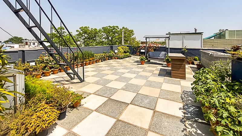 4 BHK Builder Floor For Rent in Vasant Vihar