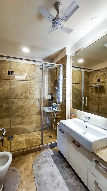 4 BHK Builder Floor For Rent in Vasant Vihar
