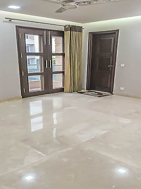 3 BHK Flat For Rent in Defence Colony