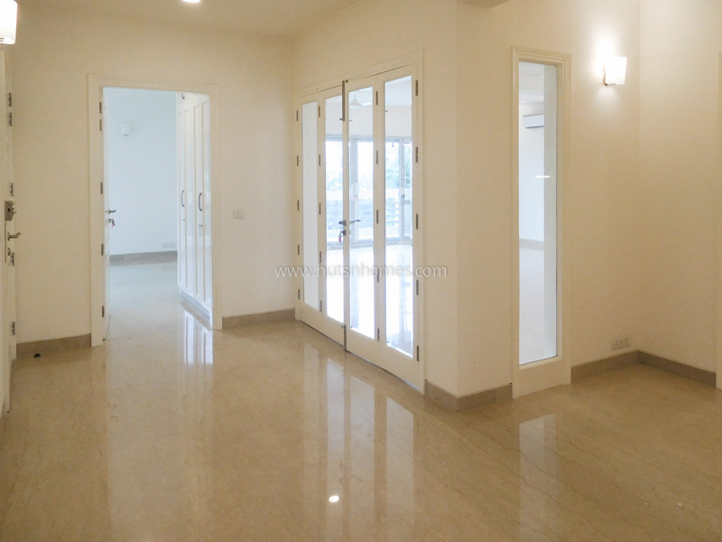 3 BHK Builder Floor For Rent in Defence Colony