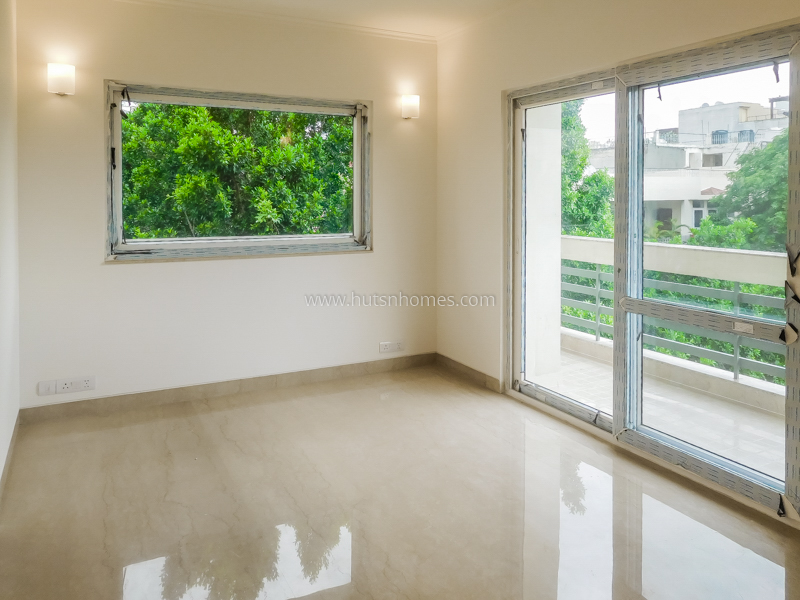 3 BHK Builder Floor For Rent in Defence Colony