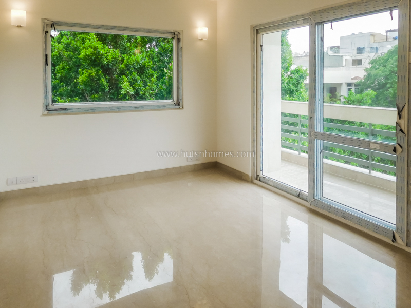 3 BHK Builder Floor For Rent in Defence Colony