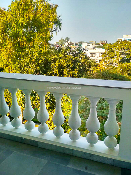 3 BHK Flat For Rent in Defence Colony