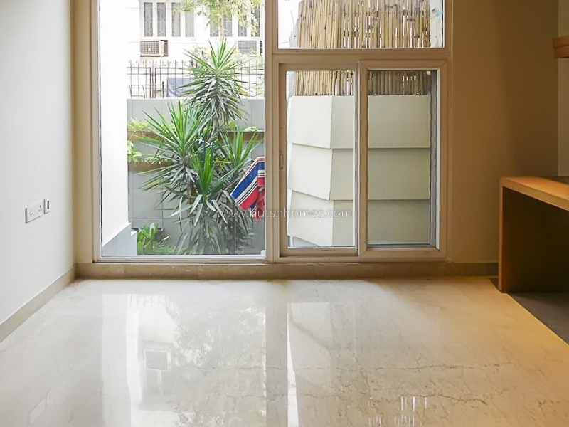 4 BHK Flat For Rent in Anand Niketan