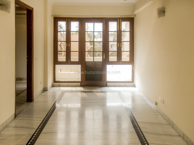 3 BHK Builder Floor For Rent in Neeti Bagh