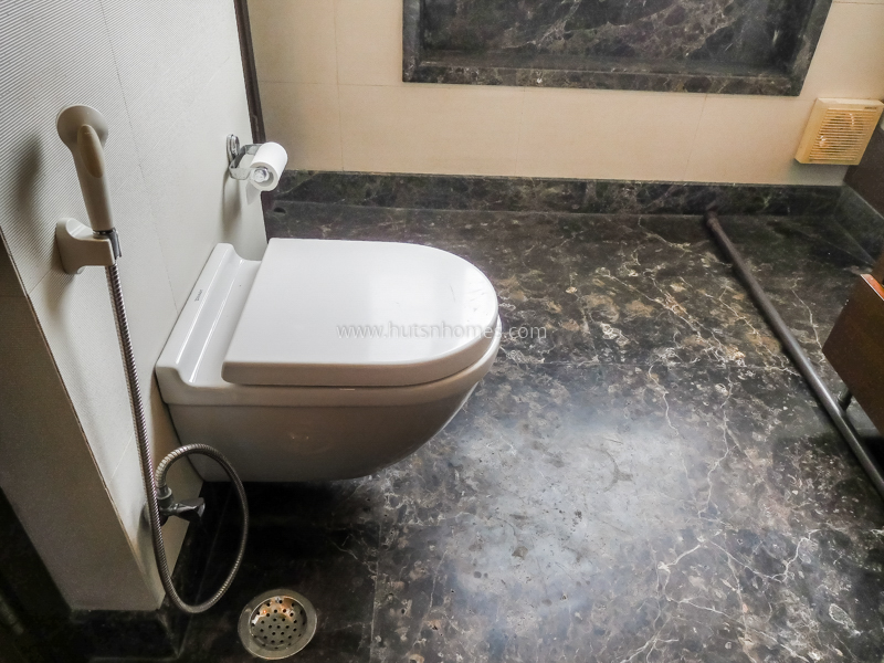 3 BHK Flat For Rent in Defence Colony