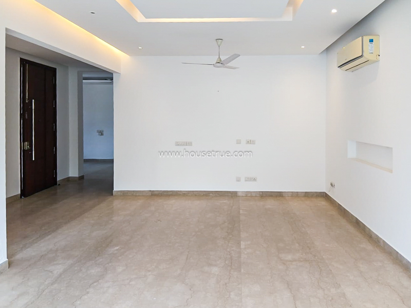 3 BHK Flat For Rent in Defence Colony
